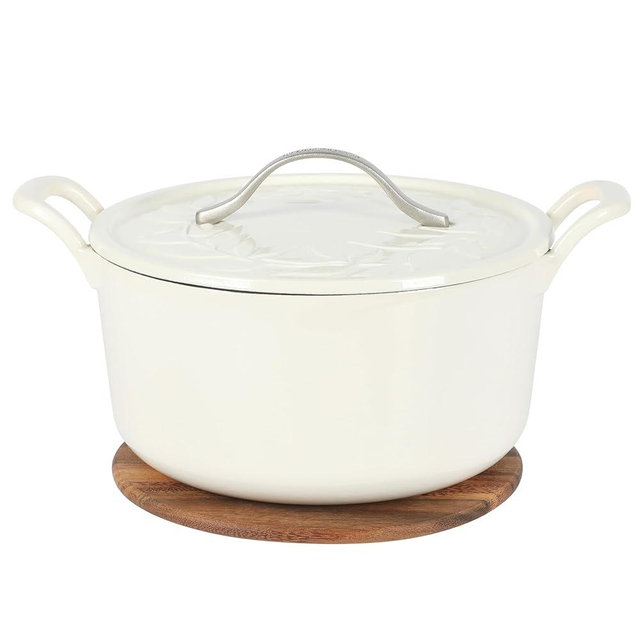 Bloomhouse 7 Qt Cast Iron Dutch Oven W/Embossed Lid, European Enamel, & Walnut Wood Trivet - Oat White