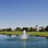 Greenfield Lakes Golf Course