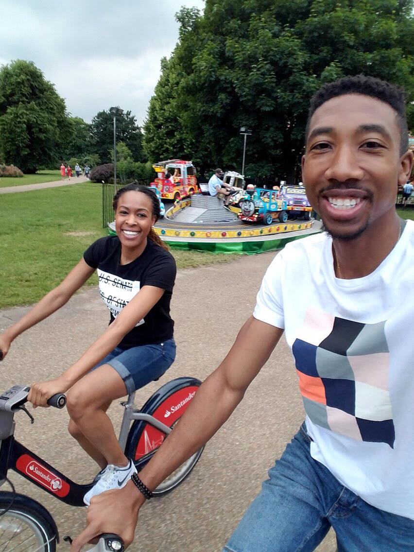 London Bike Riding Kenningston Garden 🚴🏽‍♀️🚵🏽‍♂️🏴󠁧󠁢󠁥󠁮󠁧󠁿