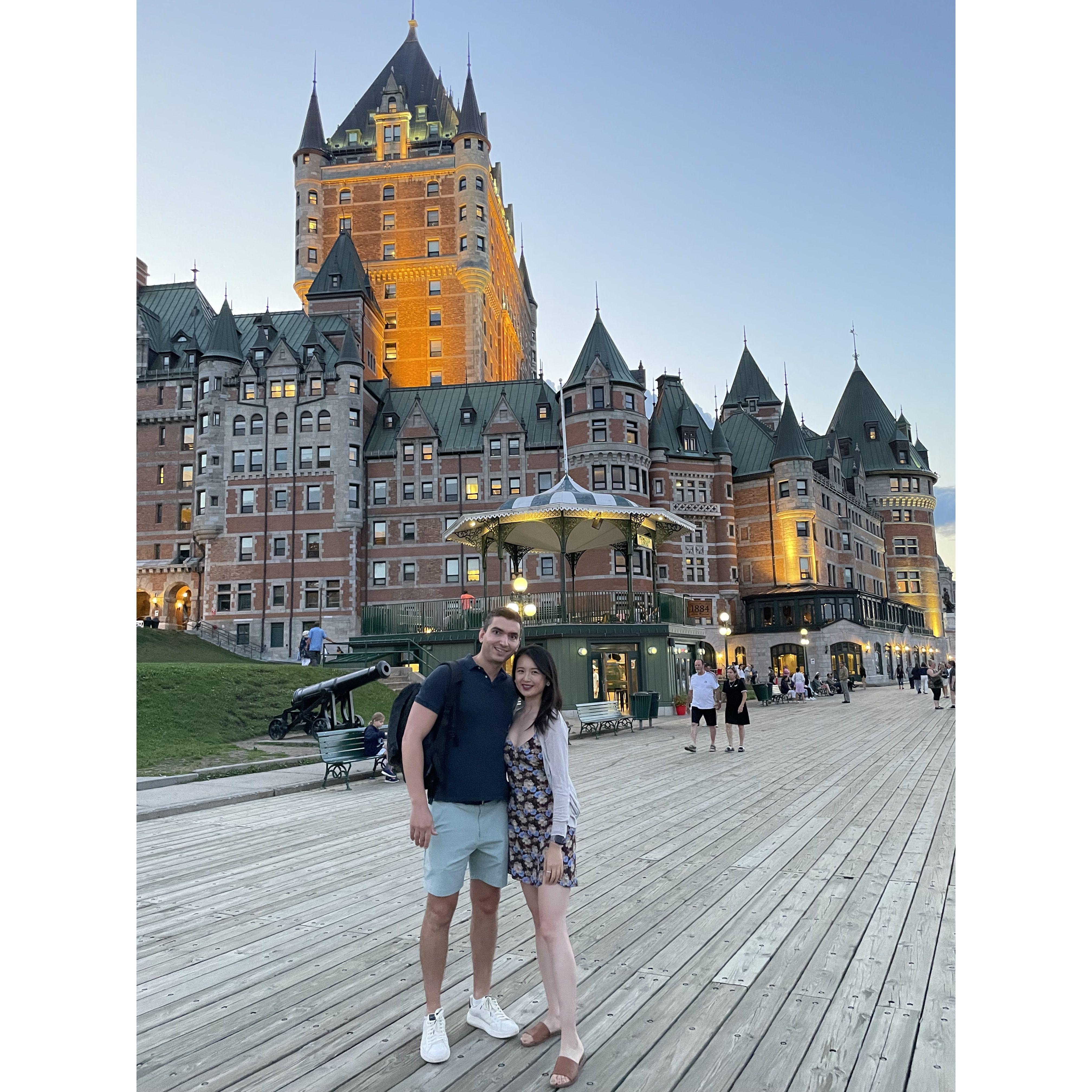 Night walk in Old Québec.