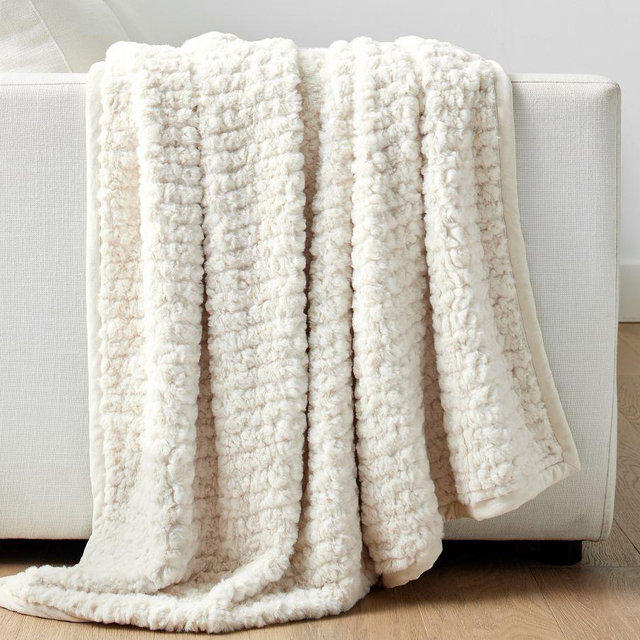 Diamond Ridge Faux Fur Throw, Ivory, 50" x 60"