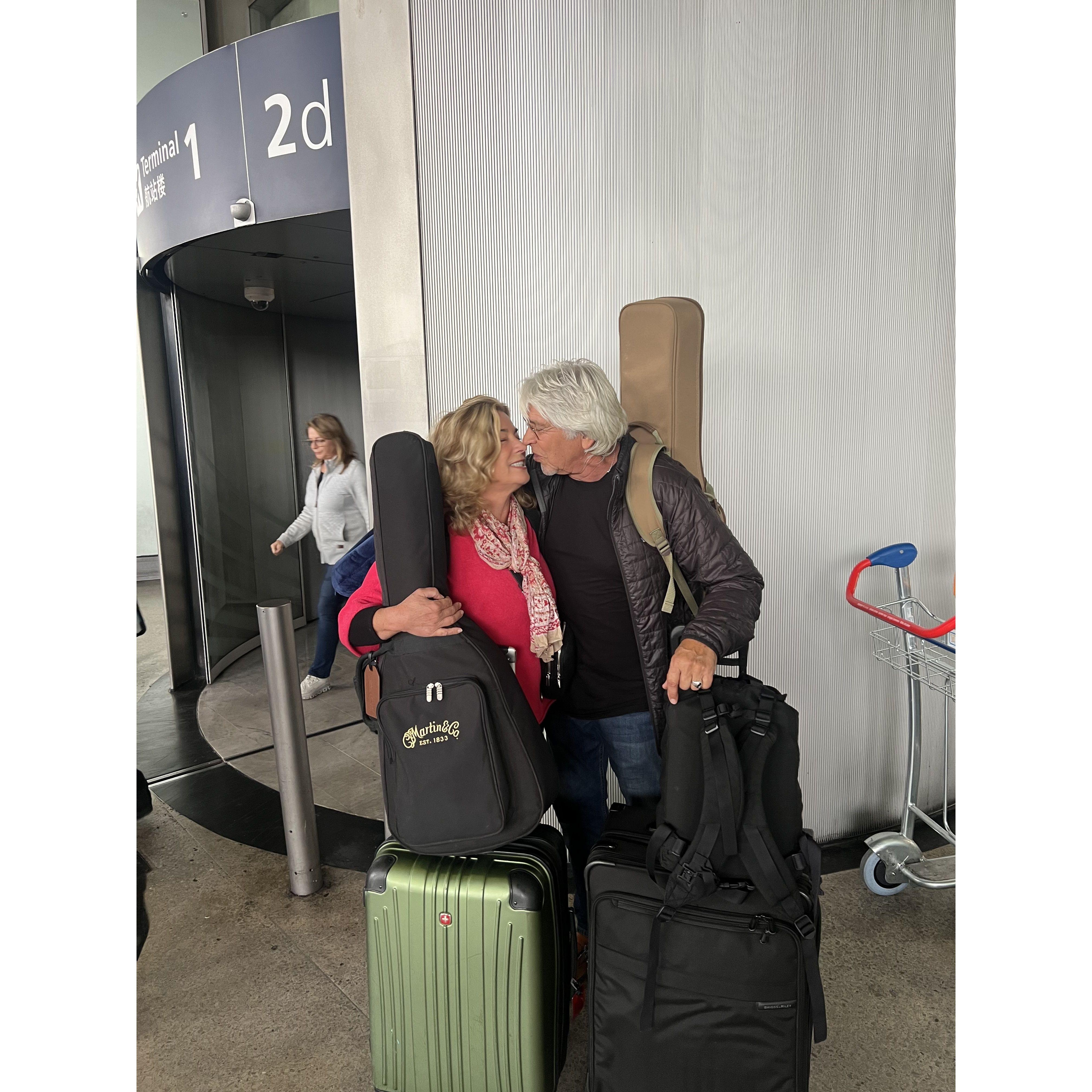 charles de gaulle airport Paris