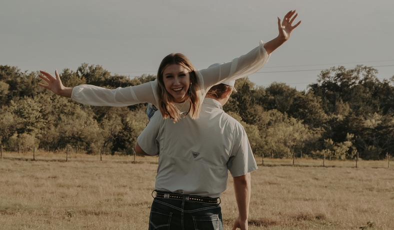 The Wedding Website of Shelia Budnik and Tanner Hurt