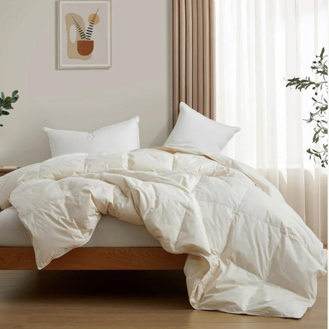 Lightweight Organic Cotton Feather Down Comforter