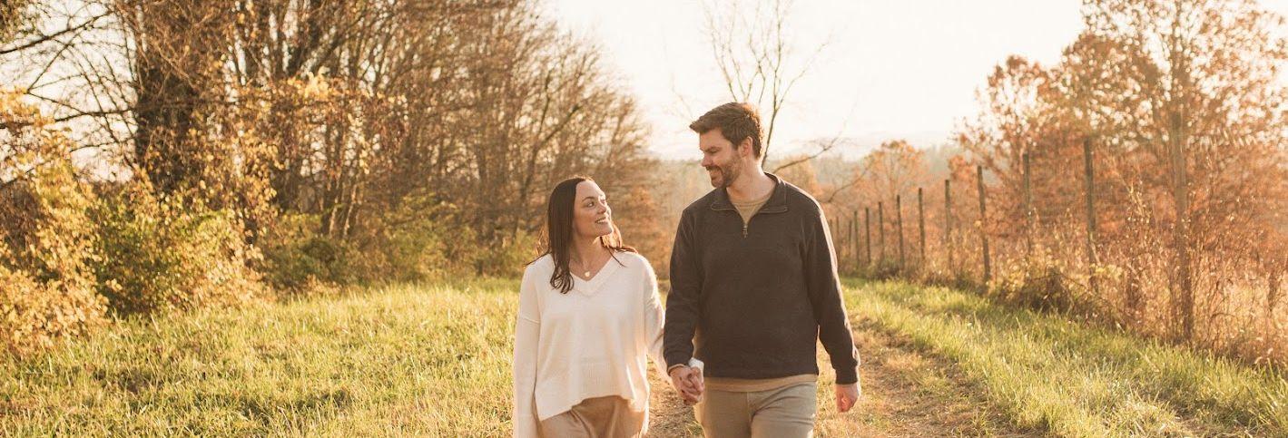 The Wedding Website of Aaron Bailey and Laura Gonzales
