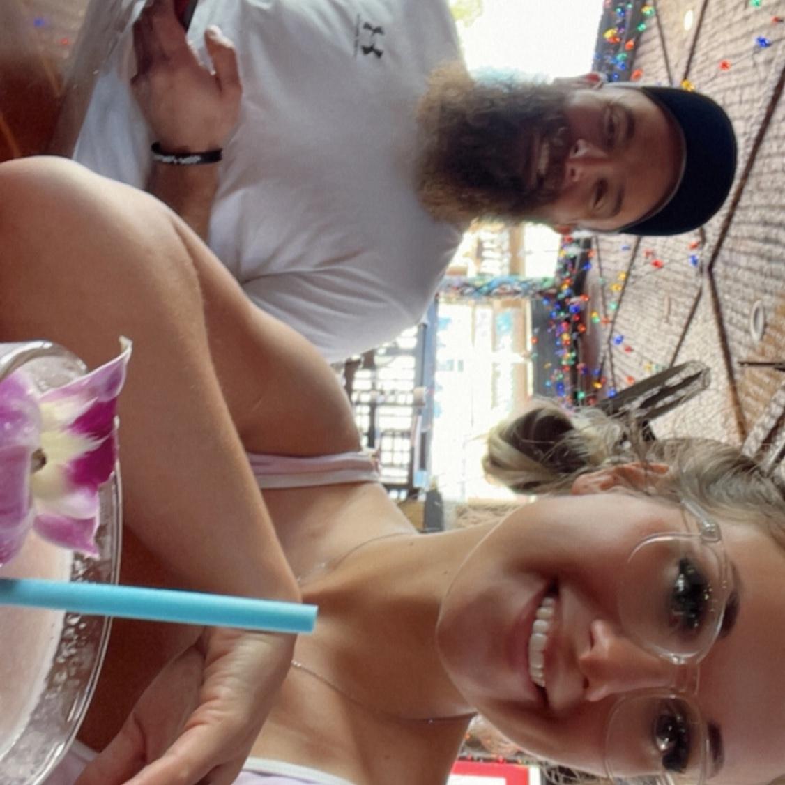 Drinks & food in Ft. Myers, FL.