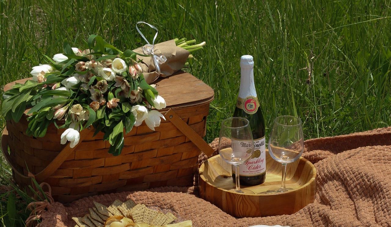 The Wedding Website of Hannah Rachel Sloan and Owen Daniel Bosworth
