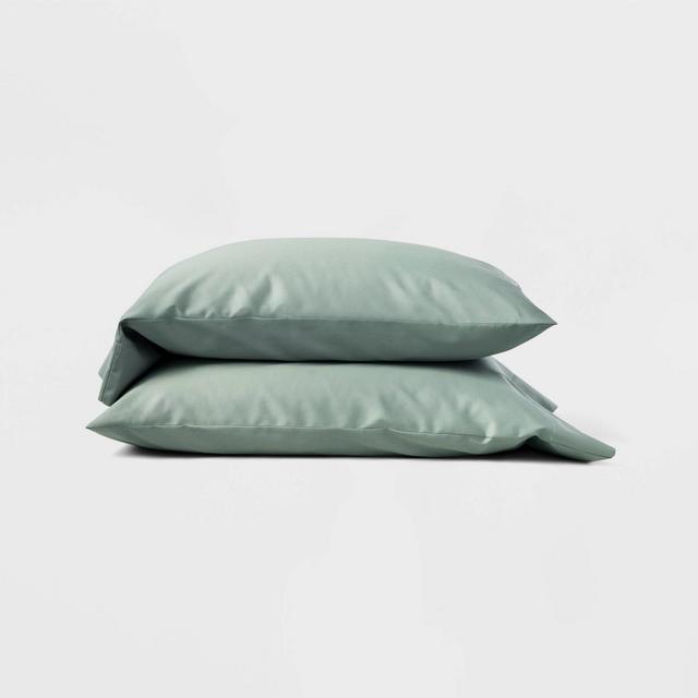 King 300 Thread Count Temperature Regulating Solid Pillowcase Set Sage Green - Casaluna™