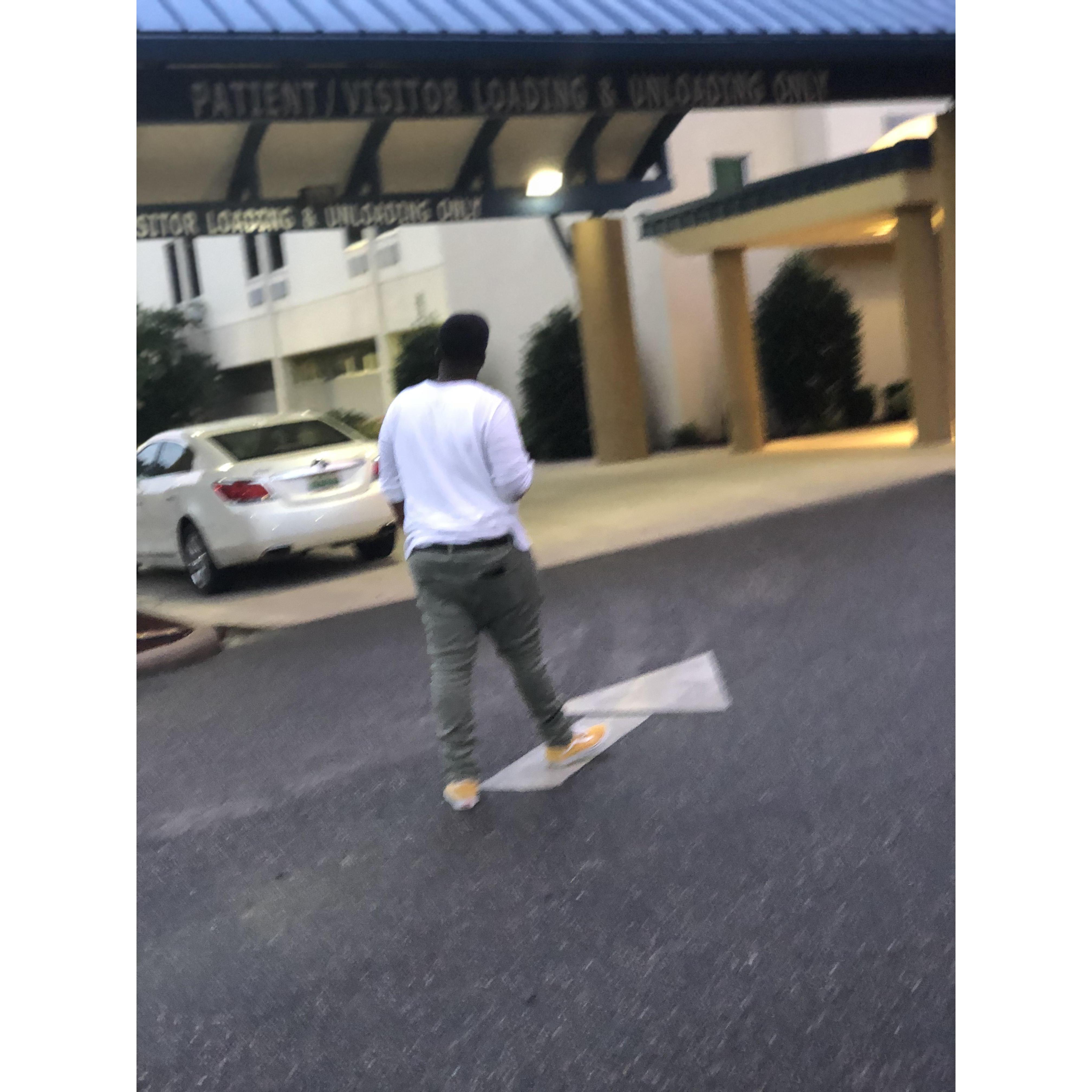 Entering the hospital to have Khiser