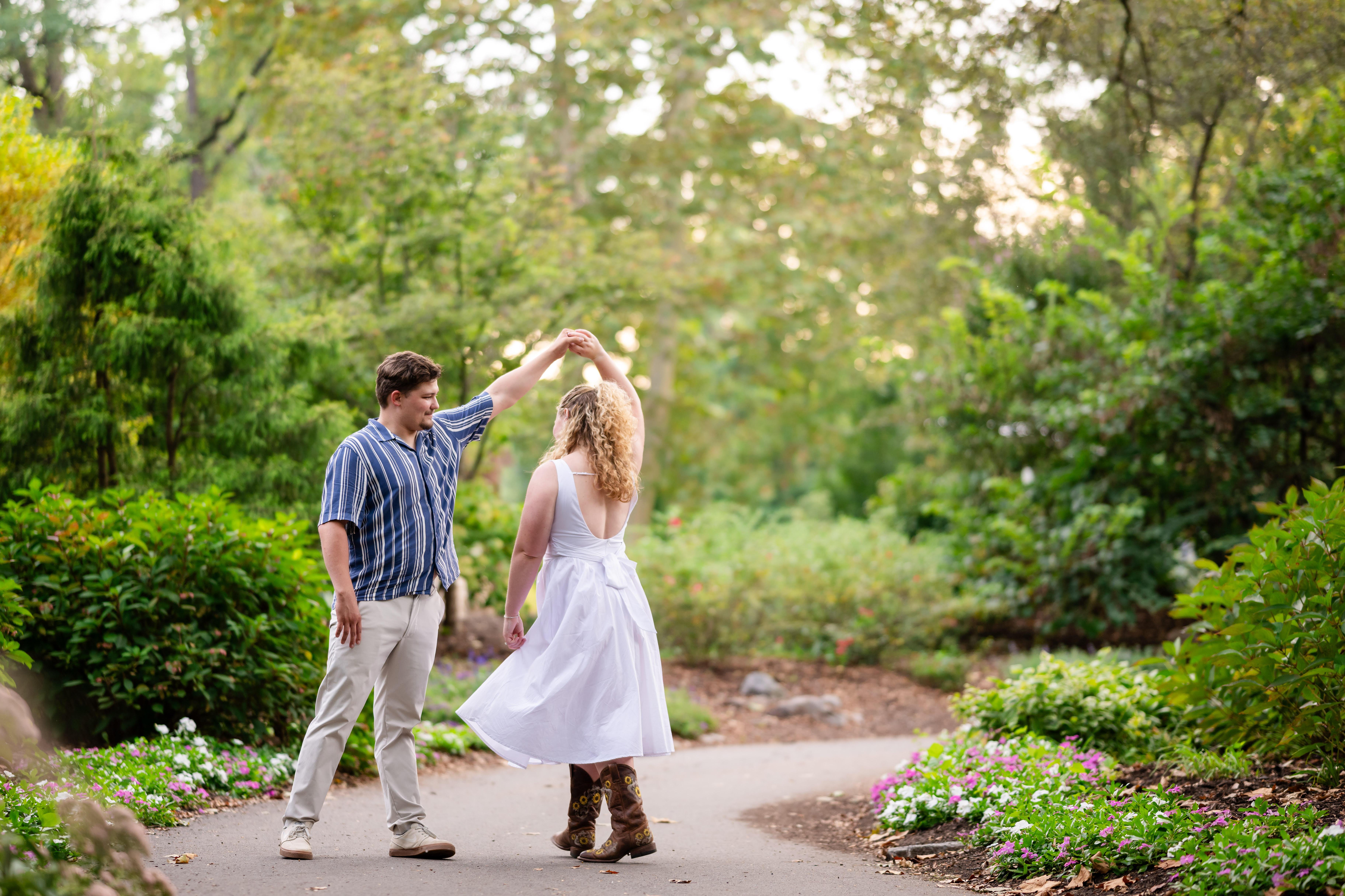 The Wedding Website of Erin Moyer and Baily Wehr