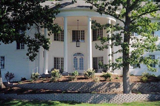The Wedding Website of Alyssa Jorgensen and Jameson Donahue