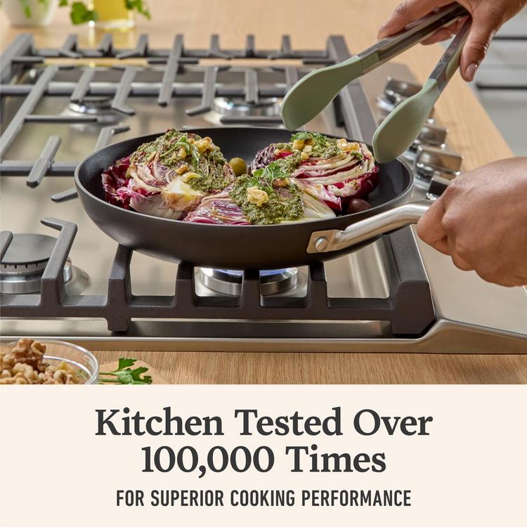 Calphalon ノンスティック フライパン 2個セット Calphalon, Hard-Anodized Nonstick 2-Piece Fry Pan Set | Zola