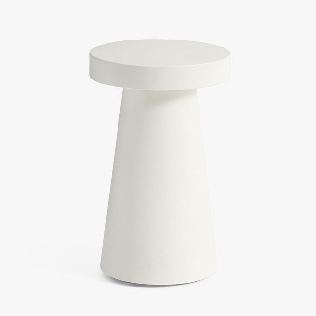 Pomona Concrete Round 12" Outdoor Side Table, White
