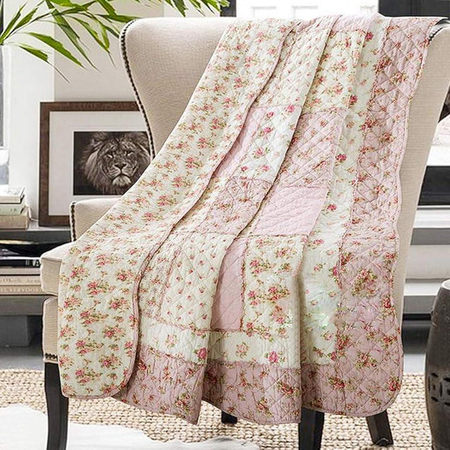 Cozyholy Original 100% Cotton Patchwork Quilt Full Queen Size Pink Floral Bedspread Coverlet Reversible Vintage Shabby Chic Quilted Throw Blanket Bed Quilt Cover for Couch Sofa