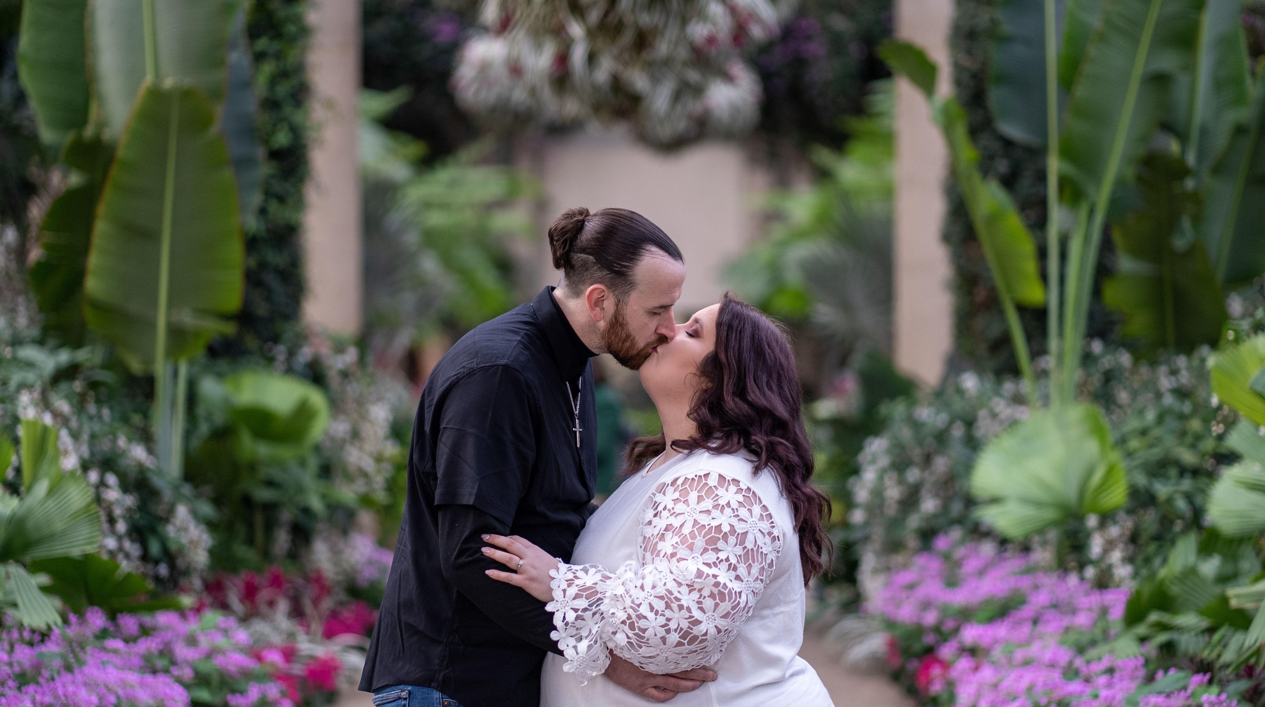 The Wedding Website of Deana Fritz and Logan Brooks