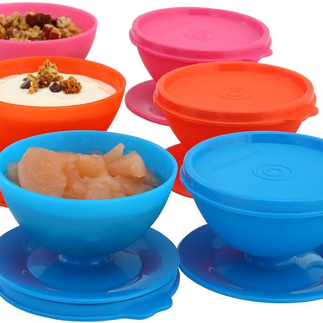 Dessert Ice Cream Cups Bowls with Lids 5 oz - Set of 6 for Desserts,Snacks, Pudding,Treats, Appetizers, portion cups mini Reusable, Plastic Containers for Parties Picnics Freezer Safe multi colors