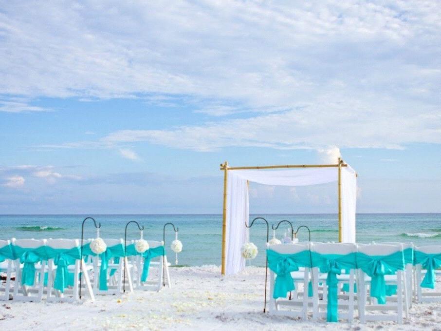 The Wedding Website of Simone Adams and Kendrick Manchester