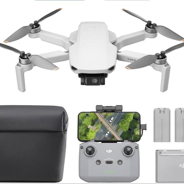 DJI Mini 4K Fly More Combo, Drone with 4K UHD Camera