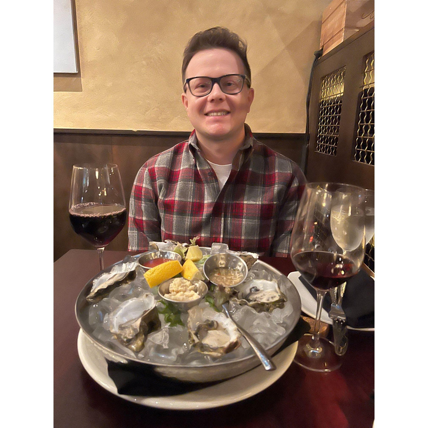 Having our favorite oysters at Tutti Mangia