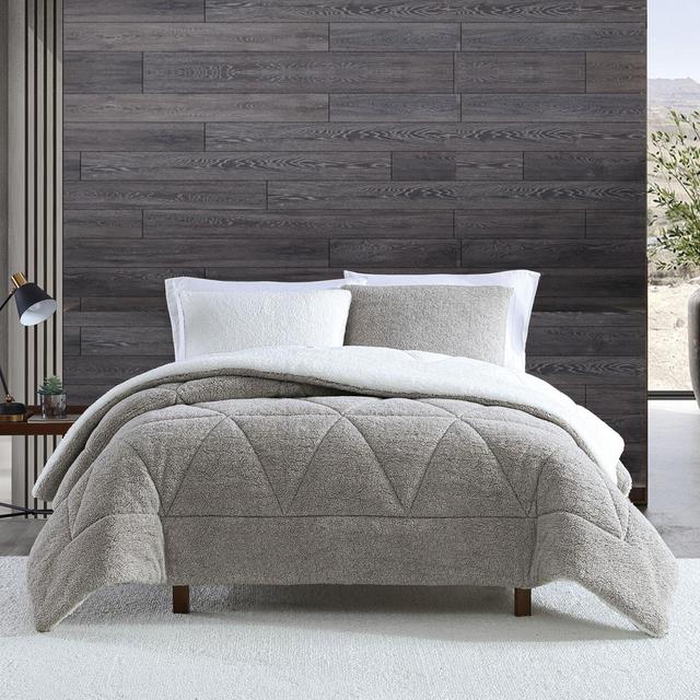 UGG® Classic Sherpa 3-Piece Full/Queen Comforter Set in Oatmeal Melange