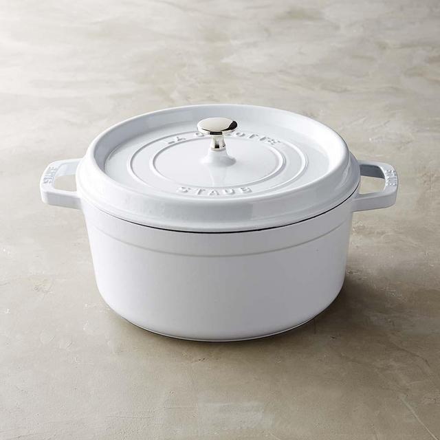 Staub Round Oven, 5 1/2-Qt., White