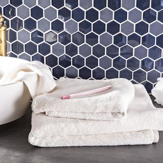 Milagro Fingertip Towel, Set of 2