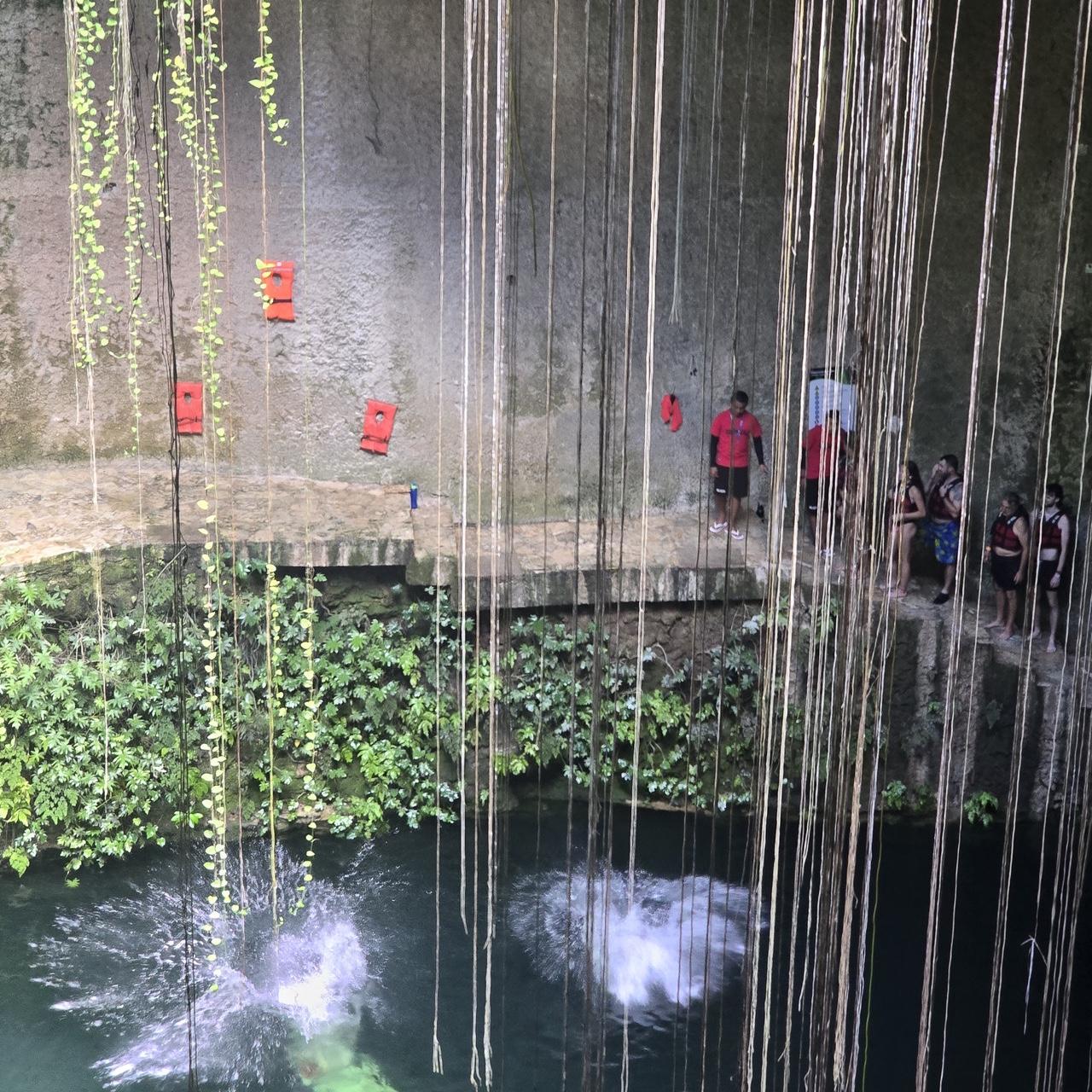Ik Kil Cenote