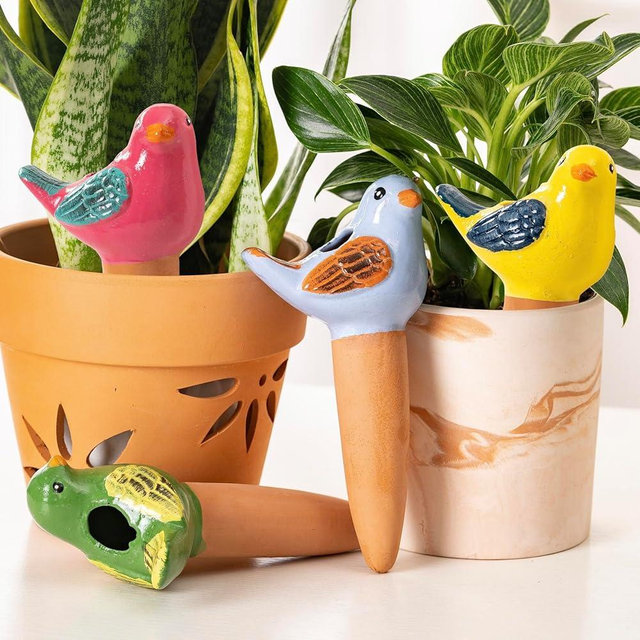 SURE YUESI 4 Pack Self Watering Bird Shaped Globes, Terracotta Vacation Planters Devices with Slow Release Automatic Watering Spikes, Plant Watering Pots for Indoor and Outdoor Potted Plant