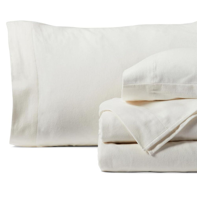 Springtree Home Luxury Portuguese Flannel Sheets | Queen Size Flannel Sheets | 100% Cotton | Ultra-Soft, Warm & Breathable Sheet Set | Deep Pocket, Durable & Cozy Winter Sheet Set | Winter White