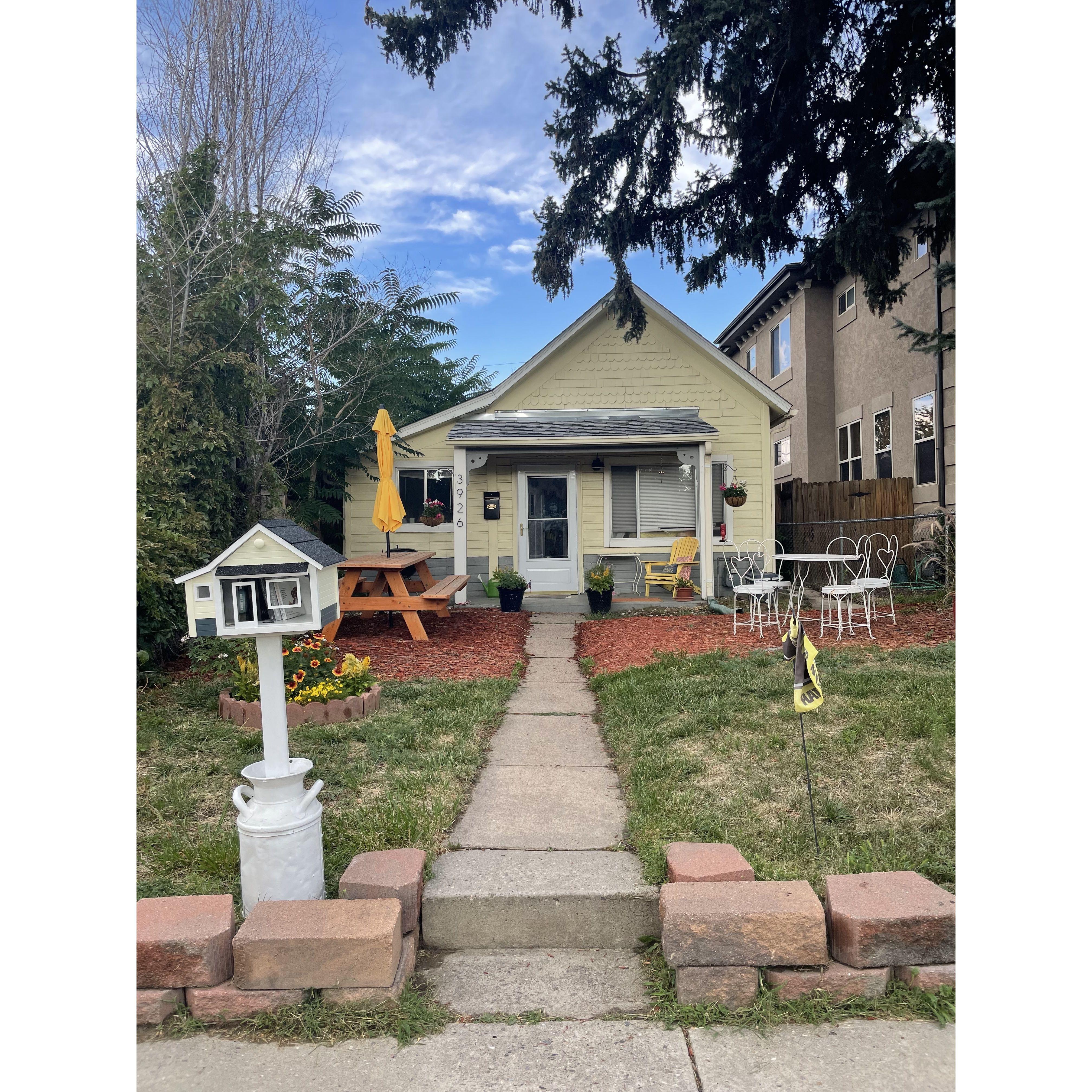 The Little Yellow House gets a glow up thanks to help from Linda McLernon.