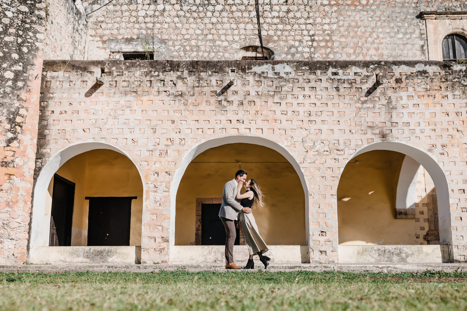 The Wedding Website of Eduardo Vázquez Oseguera and Ana Karen Almazán Orozco