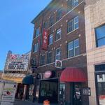 The 906 Sports Bar & Grill