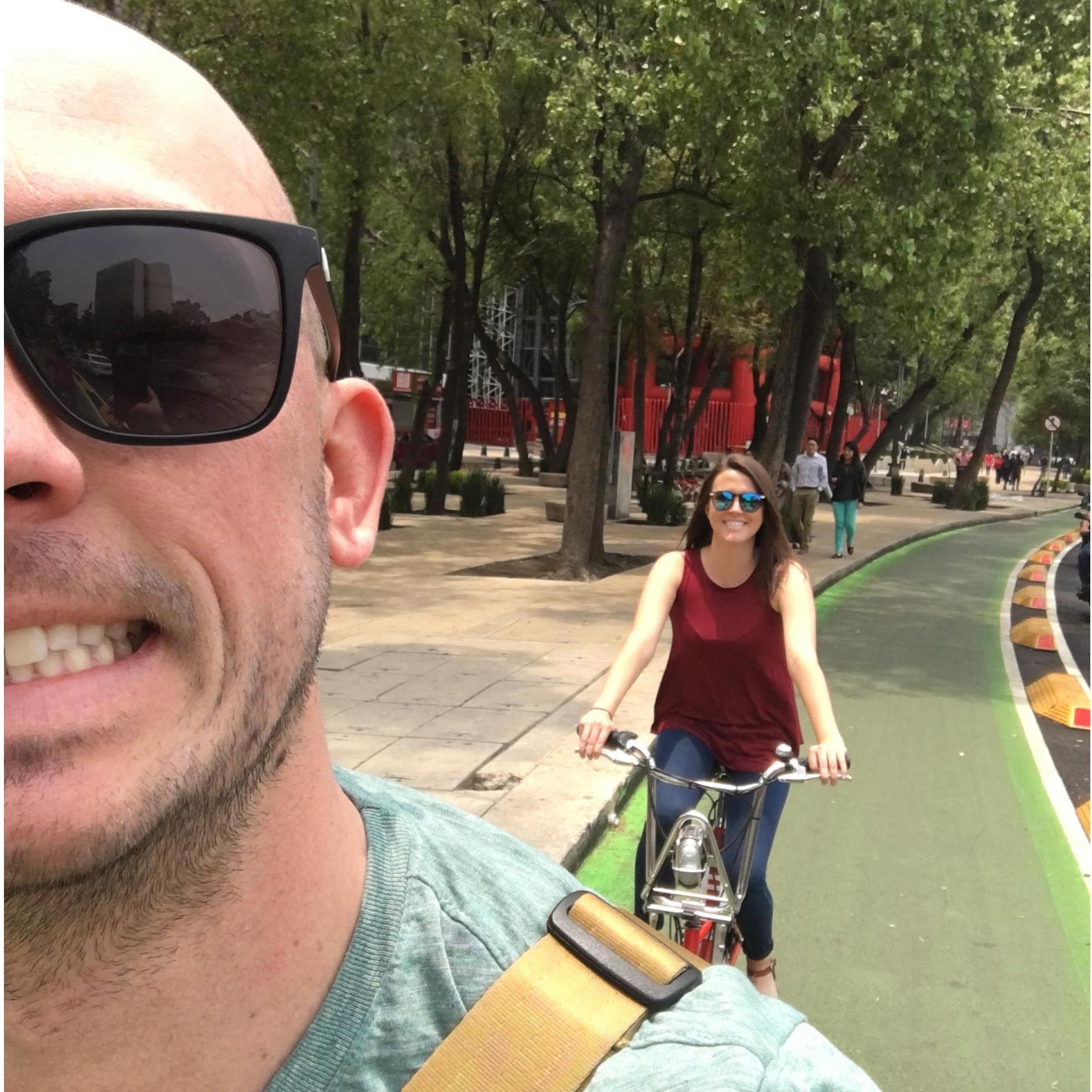 Biking around in Mexico City - Apr, 2018