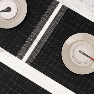 Chilewich Selvedge Placemats in Black/White