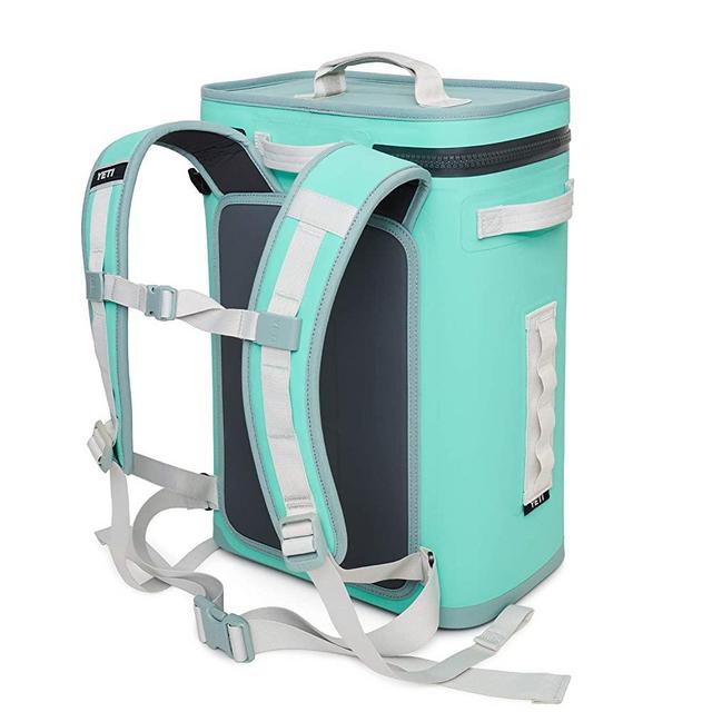 YETI Hopper Backflip 24 Soft Sided Cooler/Backpack