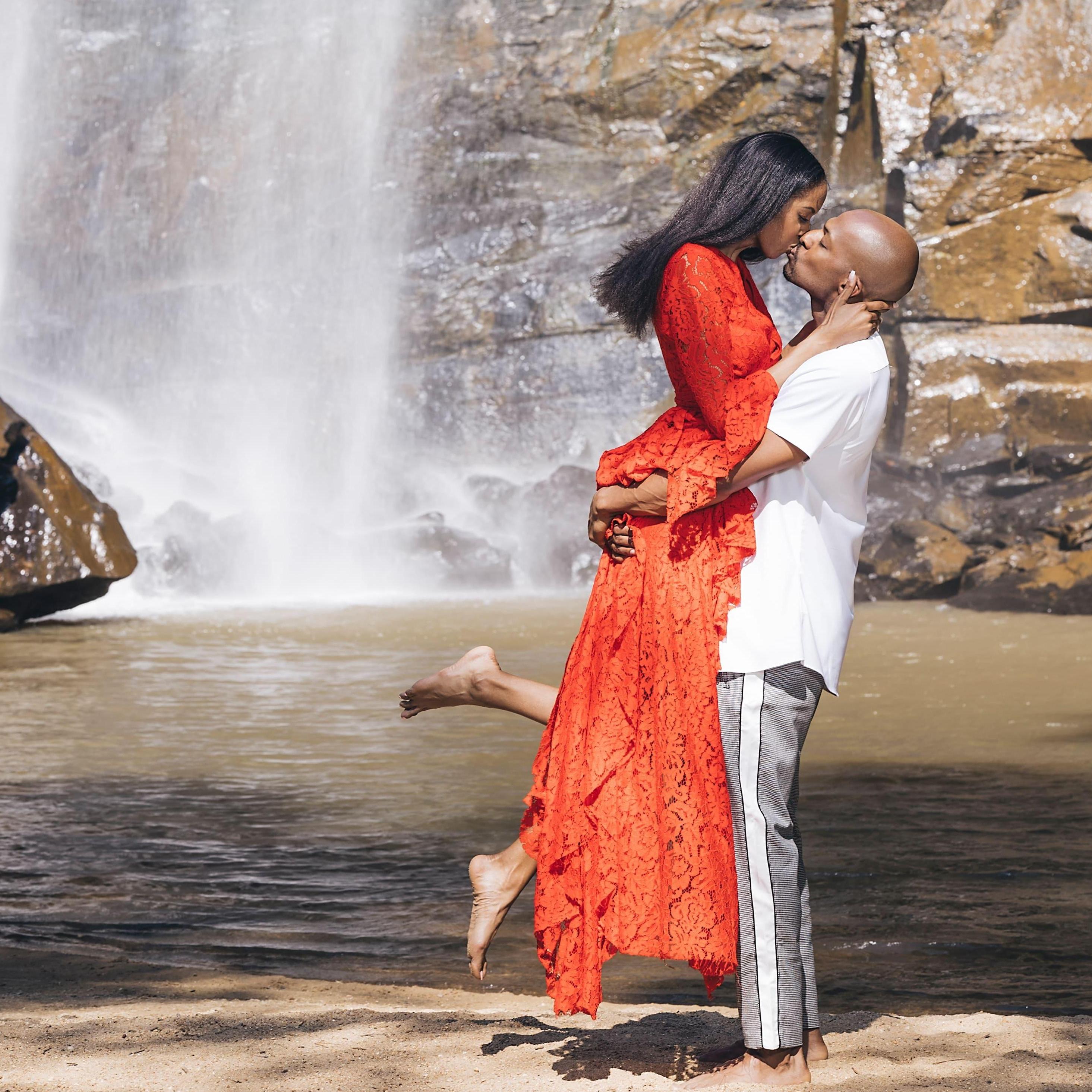 Engagement shoot at Toccoa Falls.