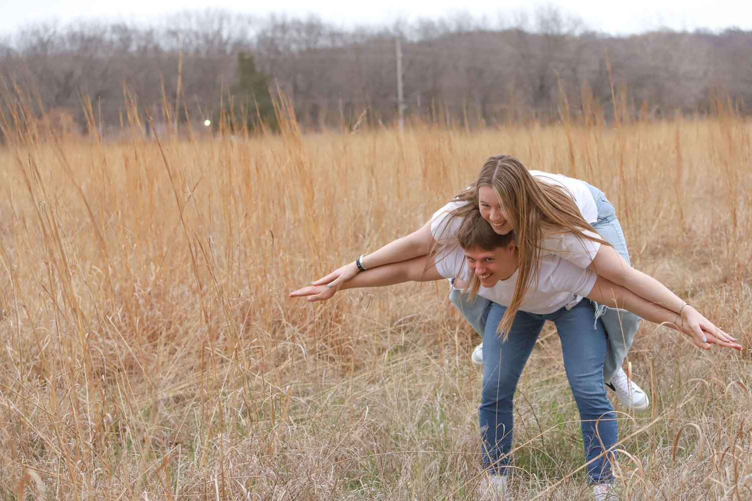 The Wedding Website of Ellie Versteegh and Devon Julich