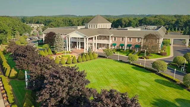 The Wedding Website of Alexa Neri and John Carmody