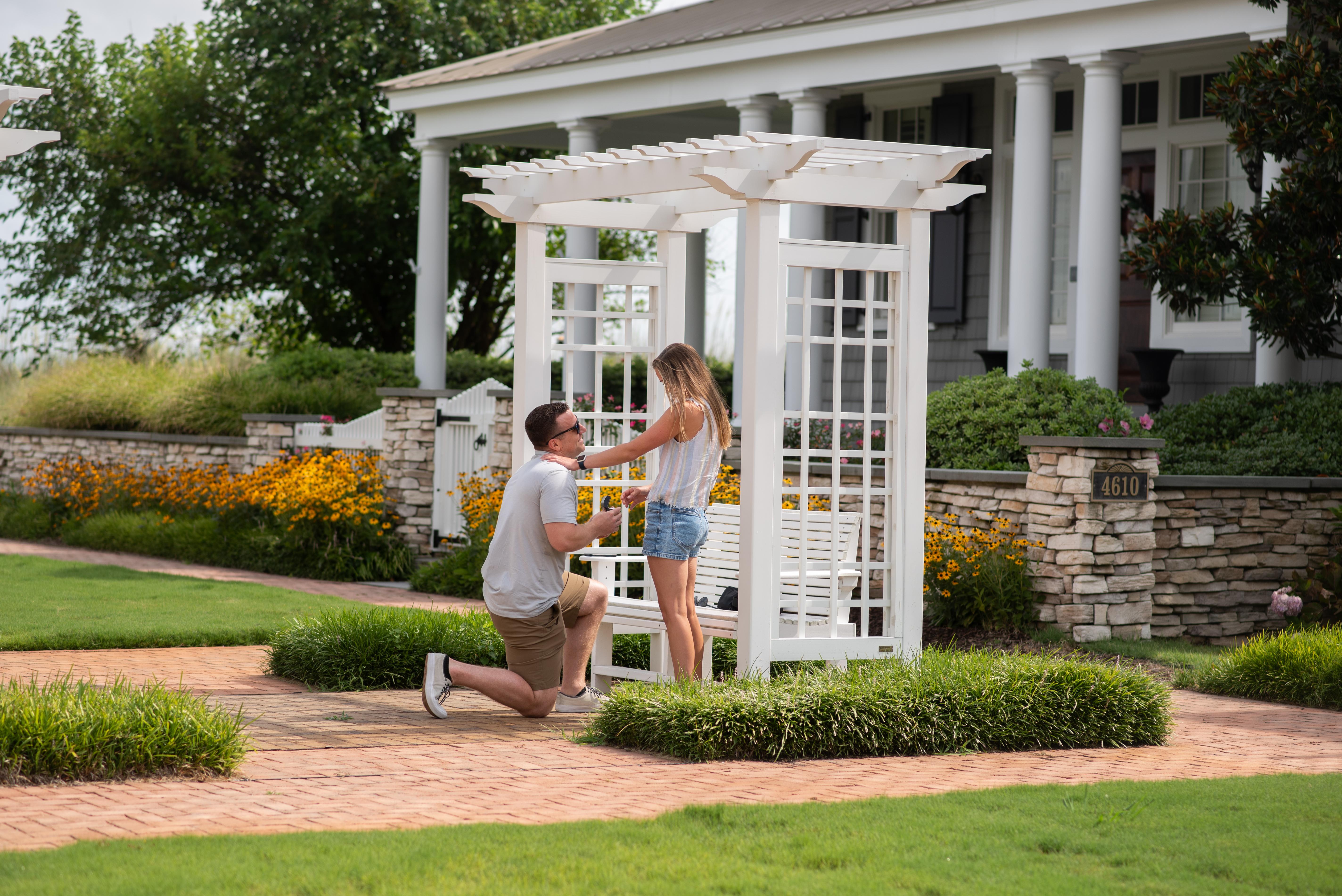 The Wedding Website of Kelly Barney and Daniel Wright