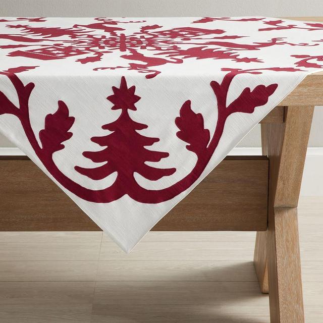 Clara Applique Cotton Table Throw