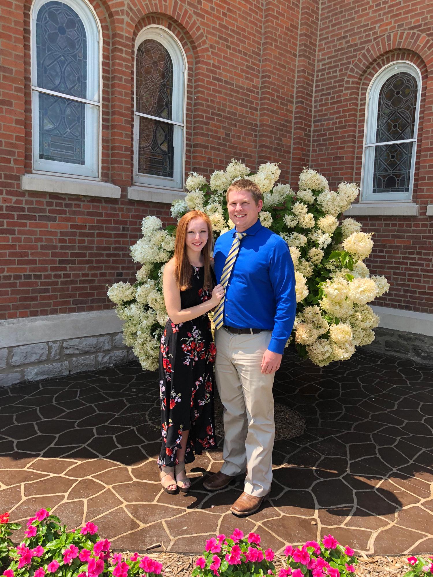 Amanda's cousin gets married in Effingham, IL