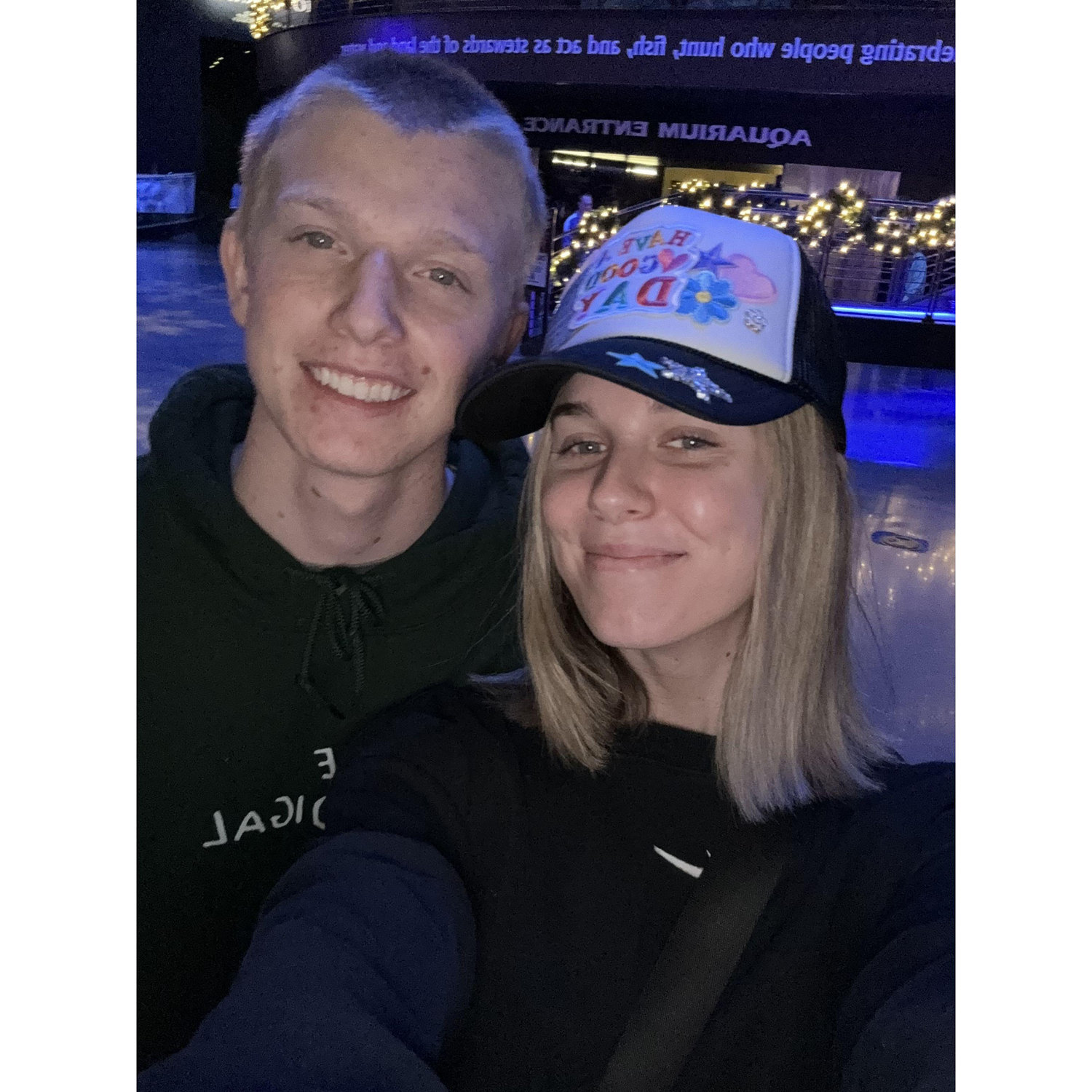 Date to the aquarium.