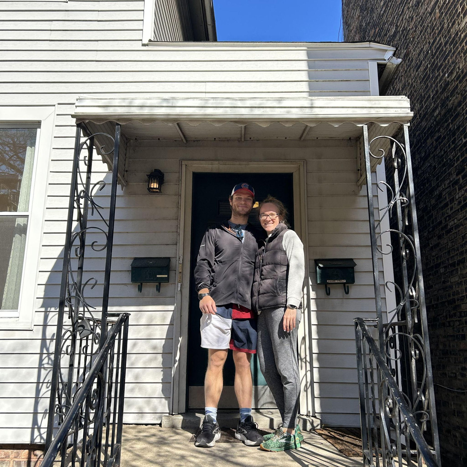 Saying goodbye to our first apartment, on to Bucktown!
