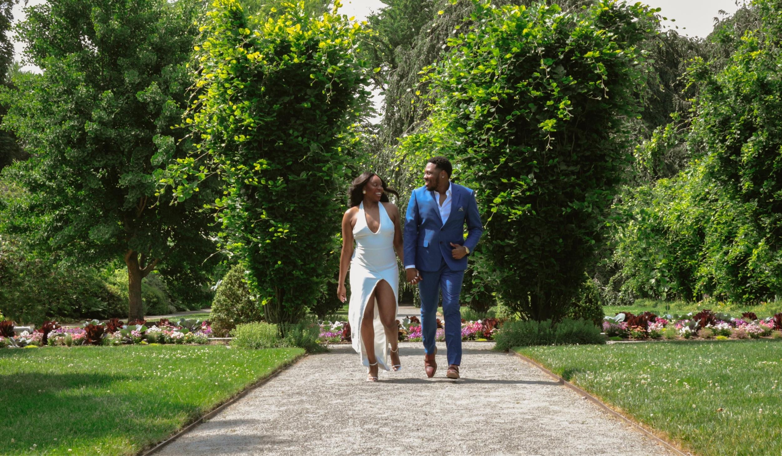 The Wedding Website of Jasmin West and Anterrio Hall
