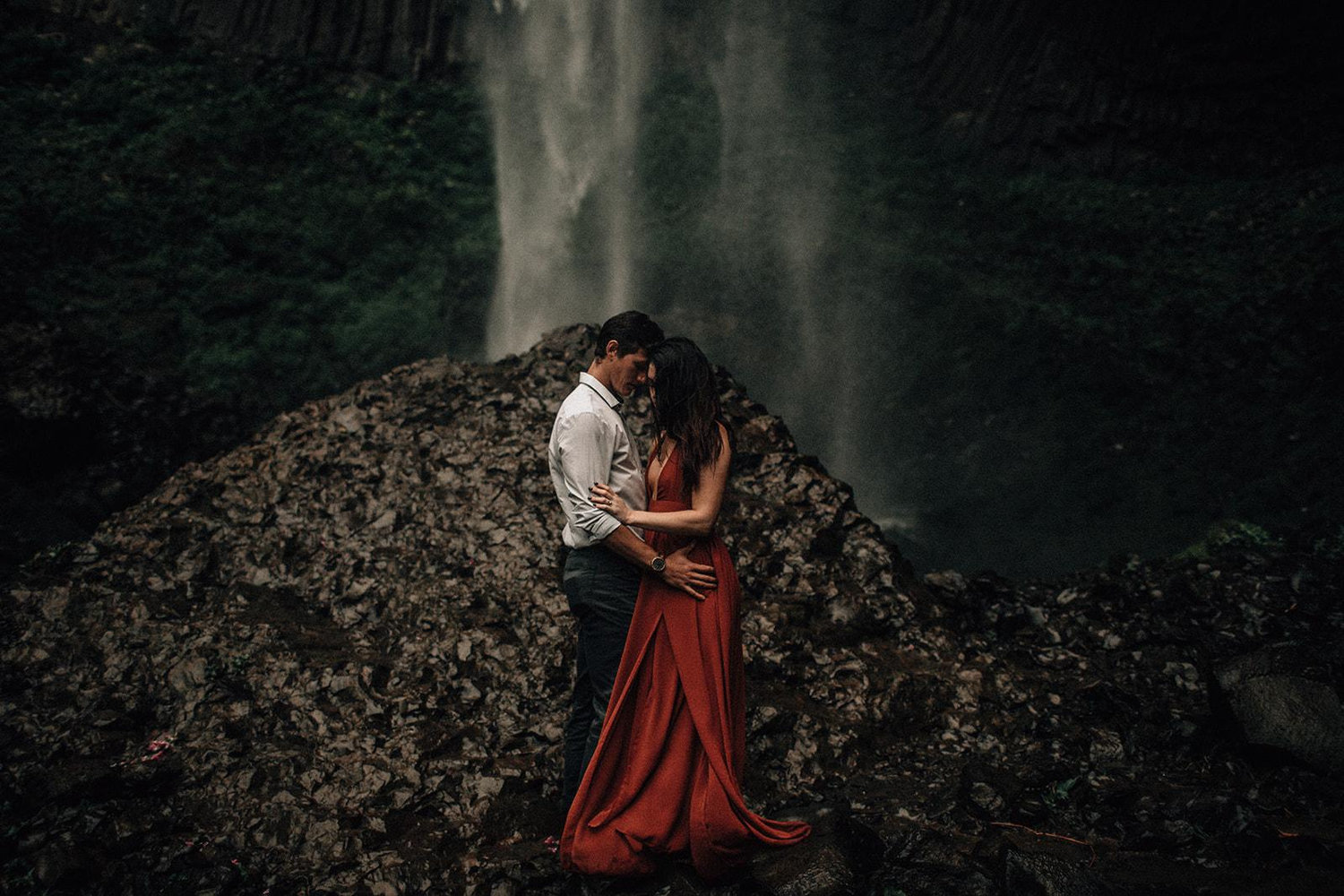 The Wedding Website of Carlie Bailes and Gabe Cadero-Smith