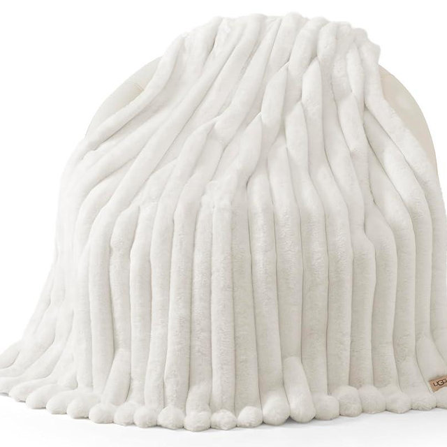 UGG Channel Faux Fur Throw Blanket for Couch, Luxury Warm Soft White Throw for Bed or Chair, Plush Bubble Blanket Home Decor, Machine Washable, 50-inch x 70-inch, Snow