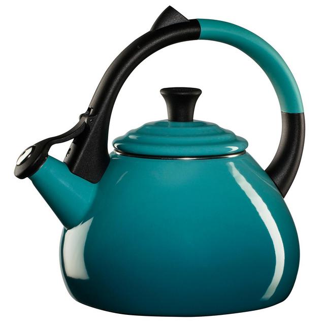Le Creuset 1.6-Qt. Oolong Tea Kettle