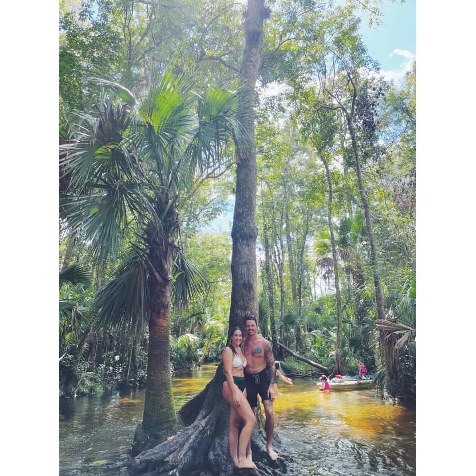 Clear kayak tour after breakfast at the cutest little diner!