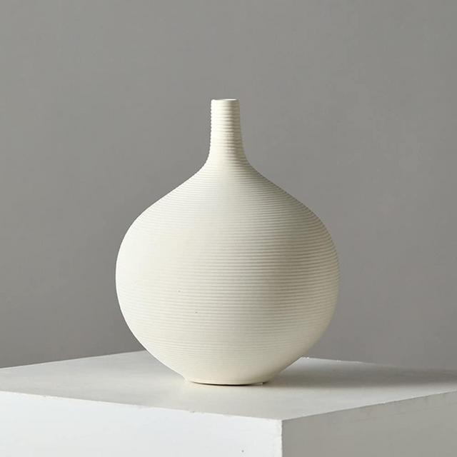 Telawsfun Narrow Neck Matte White Ceramic Vase,Small Round Textured Geometric Bud Flower Vase for Centerpieces Decor(6.18”)