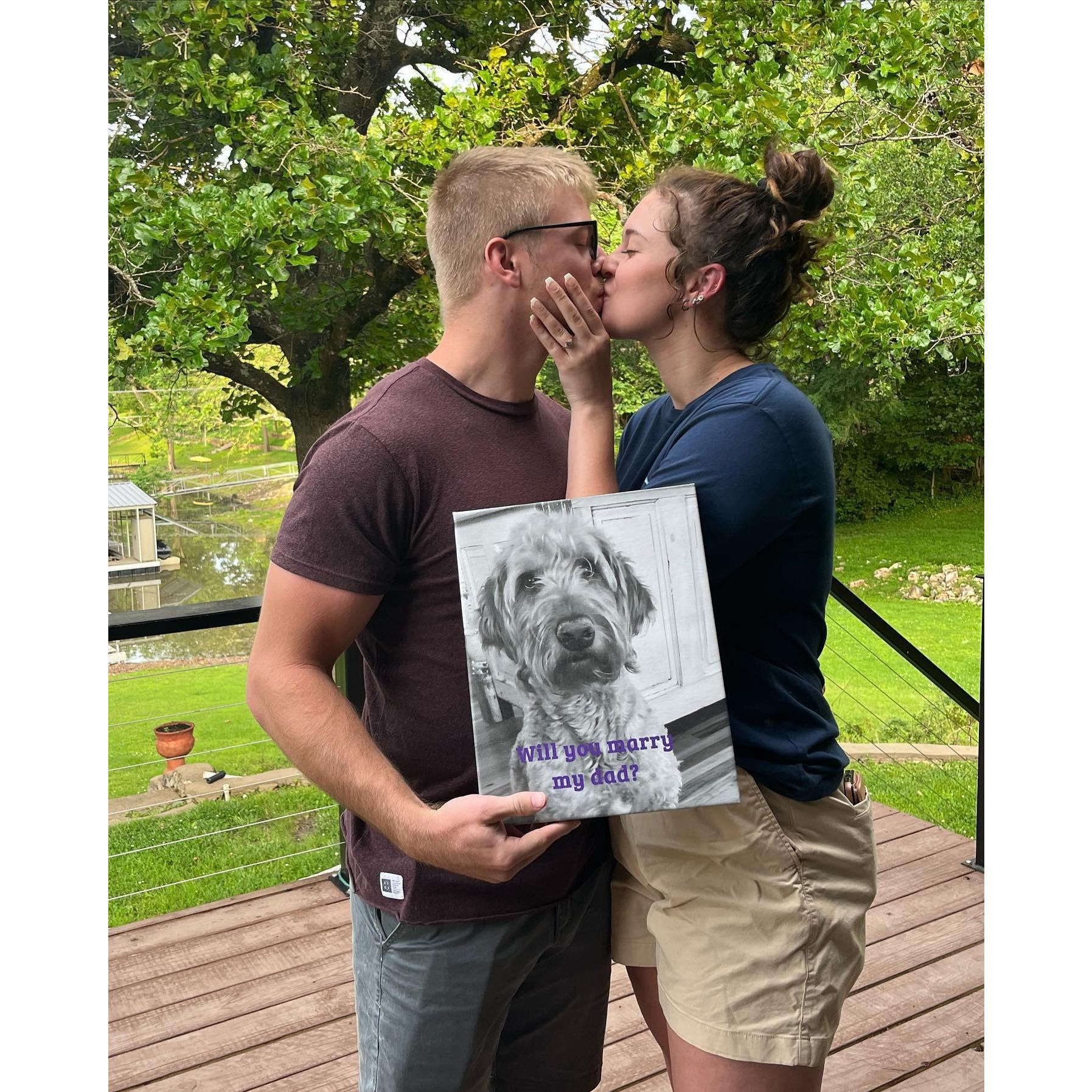 Taran proposed with this adorable picture of Maddix! It was the day before Sydney's birthday. He woke her up early for a cup of coffee and said he had an "early gift."